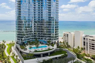 15701 Collins, Sunny Isles Beach, FL 33160 - Photo 36