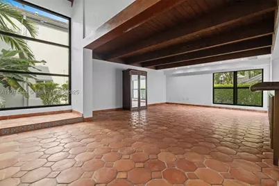 20215 W Oak Haven, Miami, FL 33179 - Photo 10