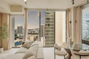 1040 Biscayne, Miami, FL 33132 - Photo 6