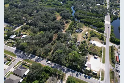 301 E Shell Point, Ruskin, FL 33570 - Photo 18