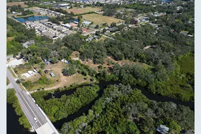 301 E Shell Point, Ruskin, FL 33570 - Photo 8