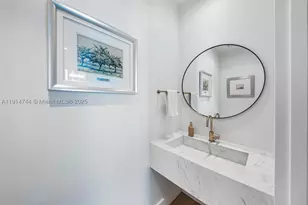 900 Brickell Key, Miami, FL 33131 - Photo 24