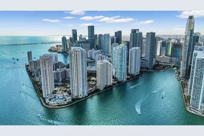 900 Brickell Key #1403, Miami, FL 33131 - Photo 30
