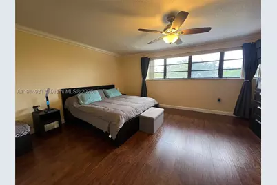 9894 Fairway Cove, Plantation, FL 33324 - Photo 14