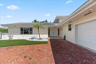 1961 NE 188th, Miami, FL 33179 - Photo 2