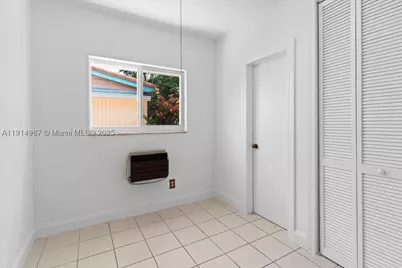 1961 NE 188th, Miami, FL 33179 - Photo 28