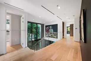 77 SW 18th, Miami, FL 33129 - Photo 26