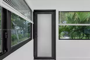 5220 SW 6, Miami, FL 33134 - Photo 18