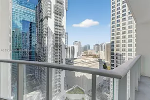 300 S Biscayne, Miami, FL 33131 - Photo 22