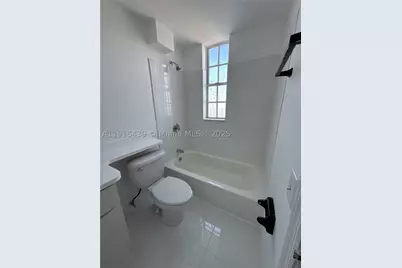 1051 Meridian #1M, Miami Beach, FL 33139 - Photo 4