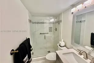 20515 E Country Club, Aventura, FL 33180 - Photo 10