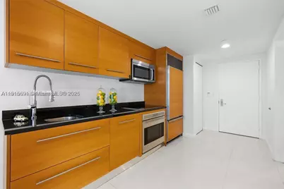 495 Brickell #2206, Miami, FL 33131 - Photo 40
