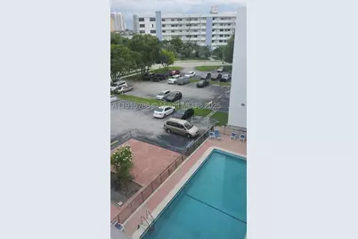 250 180th #510, Sunny Isles Beach, FL 33160 - Photo 4