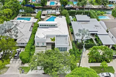 1792 Cleveland, Miami Beach, FL 33141 - Photo 2