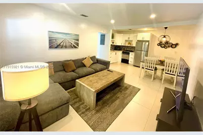 1211 NE 15th #1, Fort Lauderdale, FL 33304 - Photo 2