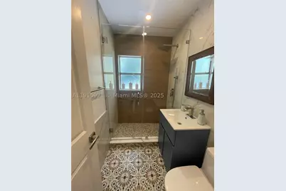 1211 NE 15th #1, Fort Lauderdale, FL 33304 - Photo 6