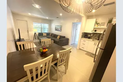 1211 NE 15th #1, Fort Lauderdale, FL 33304 - Photo 4