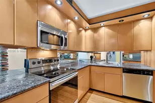 2 Grove Isle, Coconut Grove, FL 33133 - Photo 14