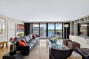 2 Grove Isle, Coconut Grove, FL 33133 - Photo 2