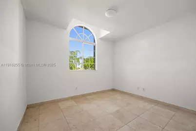 9162 SW 213th, Cutler Bay, FL 33189 - Photo 8
