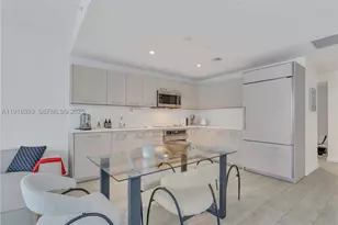 55 SW 9th, Miami, FL 33130 - Photo 6