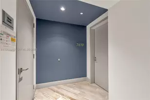 55 SW 9th, Miami, FL 33130 - Photo 20