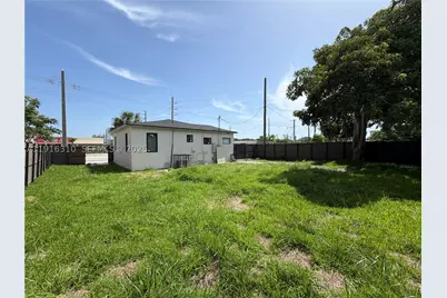 107 W Pembroke, Hallandale Beach, FL 33009 - Photo 6