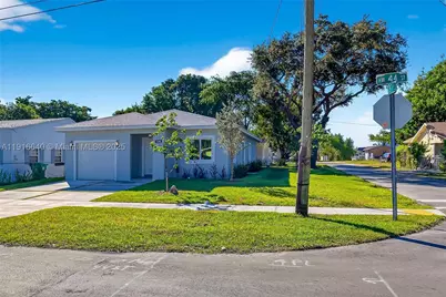 1346 NW 44th, Miami, FL 33142 - Photo 12