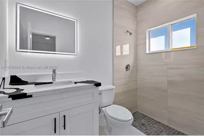 1346 NW 44th, Miami, FL 33142 - Photo 34
