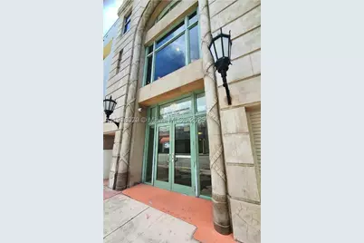 111 E Flagler #507, Miami, FL 33131 - Photo 2