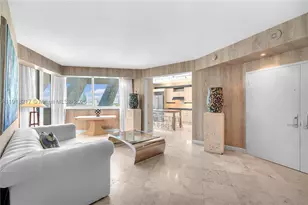 300 S Pointe, Miami Beach, FL 33139 - Photo 1