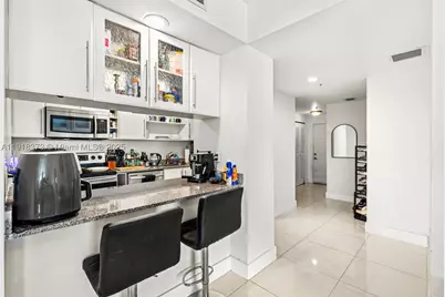 275 NE 18th #708, Miami, FL 33132 - Photo 34