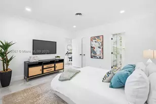 2764 NE 35th, Fort Lauderdale, FL 33306 - Photo 6