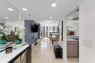 520 Brickell Key, Miami, FL 33131 - Photo 4