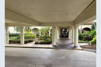9471 Evergreen #401, Davie, FL 33324 - Photo 36