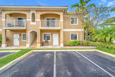 4950 Washington #1, Hollywood, FL 33021 - Photo 2