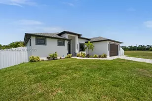 2522 NW 15th, Cape Coral, FL 33993 - Photo 2