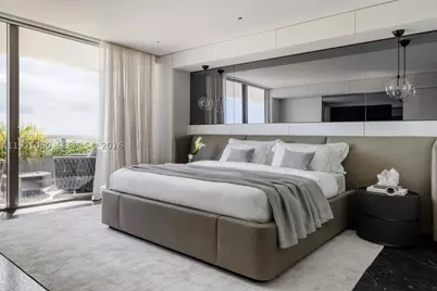 5875 Collins #902, Miami Beach, FL 33140 - Photo 12
