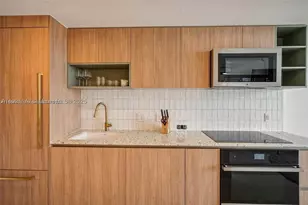 159 NE 6th, Miami, FL 33132 - Photo 4
