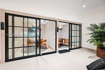 225 N Miami #901, Miami, FL 33128 - Photo 36