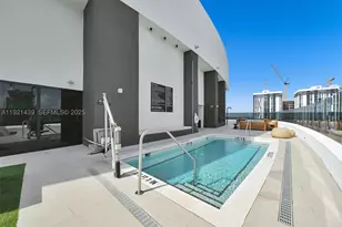 225 N Miami, Miami, FL 33128 - Photo 46