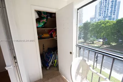 201 178th #323, Sunny Isles Beach, FL 33160 - Photo 48