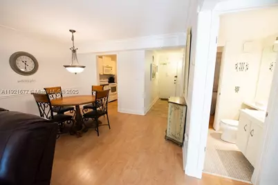 201 178th #323, Sunny Isles Beach, FL 33160 - Photo 12