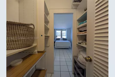 100 Lincoln #904, Miami Beach, FL 33139 - Photo 8