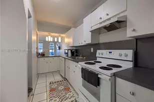 100 Lincoln, Miami Beach, FL 33139 - Photo 14