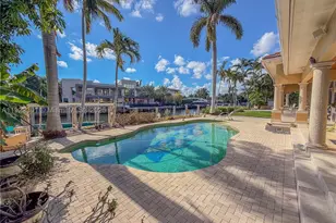 3220 NE 165th, North Miami Beach, FL 33160 - Photo 4