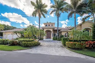 3220 NE 165th, North Miami Beach, FL 33160 - Photo 2