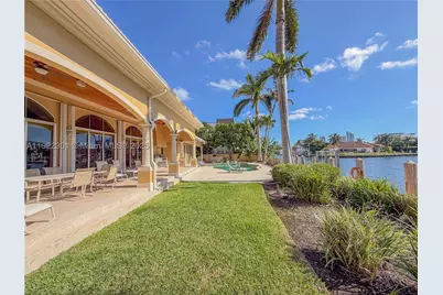 3220 NE 165th, North Miami Beach, FL 33160 - Photo 22