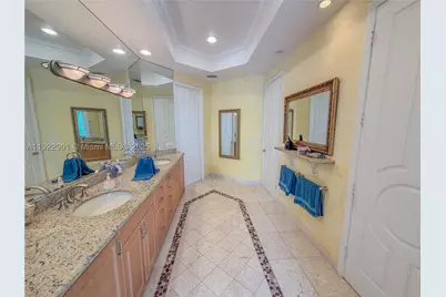 3220 NE 165th, North Miami Beach, FL 33160 - Photo 12