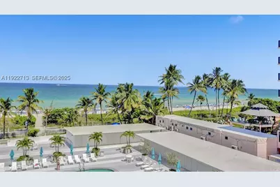 5255 Collins #5D, Miami Beach, FL 33140 - Photo 1
